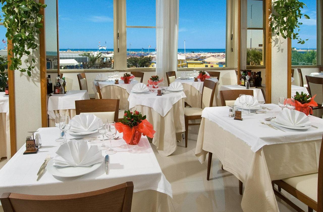 Hotel Continental Milano Marittima Esterno foto