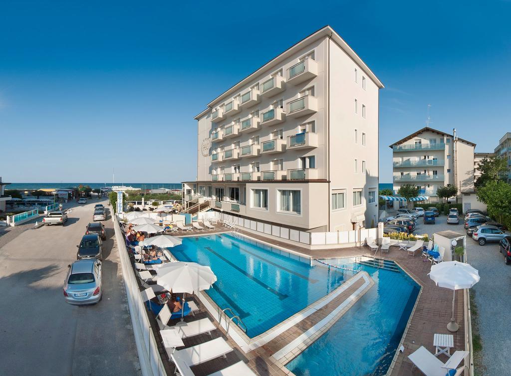 Hotel Continental Milano Marittima Esterno foto
