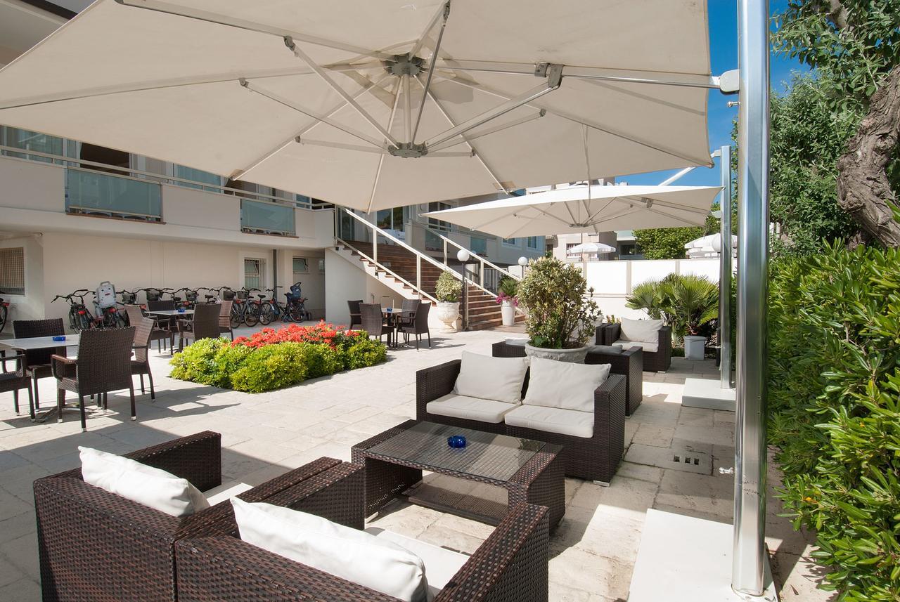 Hotel Continental Milano Marittima Esterno foto